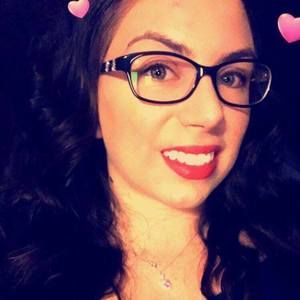 Meet your Posher, Stefanie